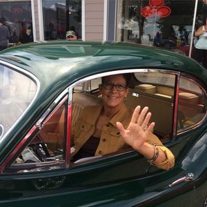 Meet your Posher, Diane